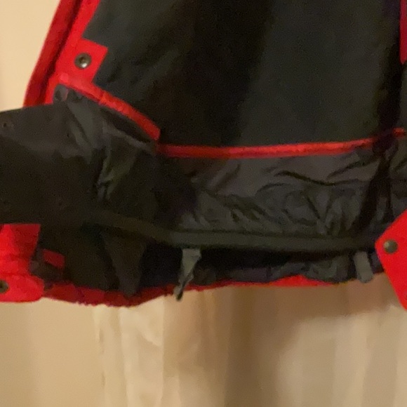 Red Burton Snowboard jacket, women’s Size M - Picture 4 of 15